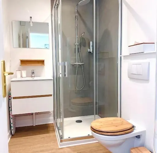 Appartement Au Coeur De Granville